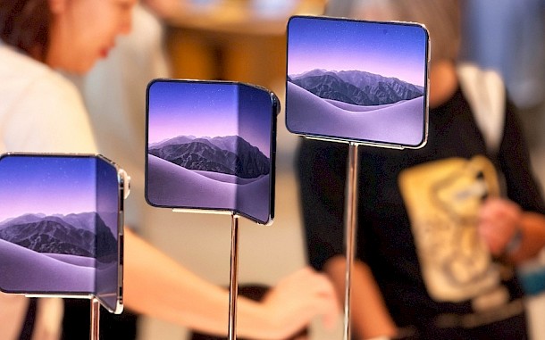 i viewfinder / Shutterstock